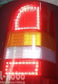 メルセデスベンツV230テールランプ2-0